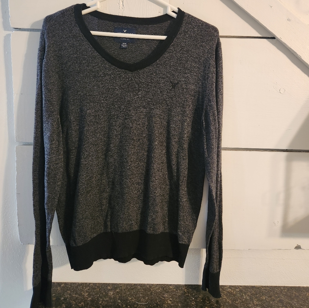 Mens American eagle Light weight sweater